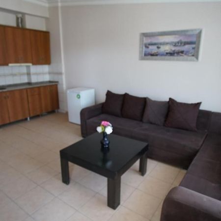 Aparthotel Andros Family Club Side Zewnętrze zdjęcie